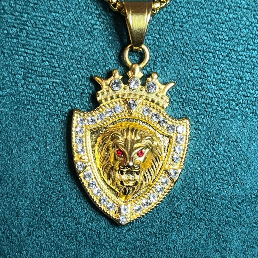 Gold Lion Crest Pendant Necklace with Red Stone Eyes 22”